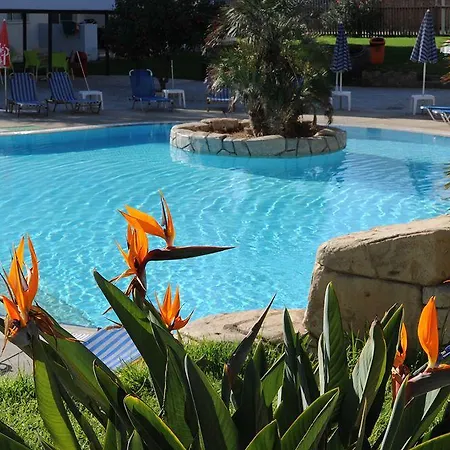 Mayfair Otel Pafos