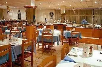 Mayfair 4*