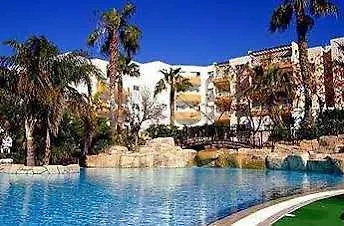 Mayfair Otel Pafos