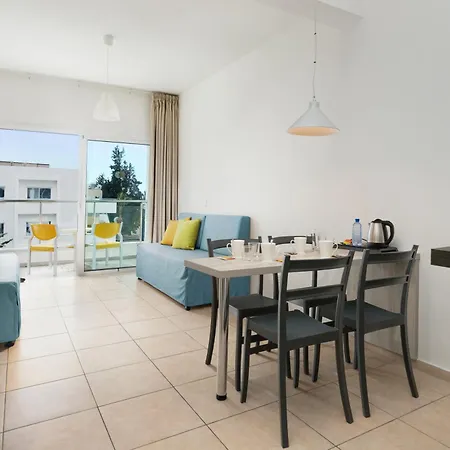 Mayfair 4* Pafos