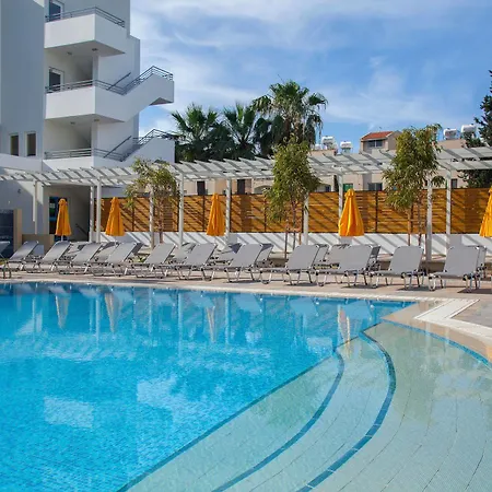 Mayfair 4*